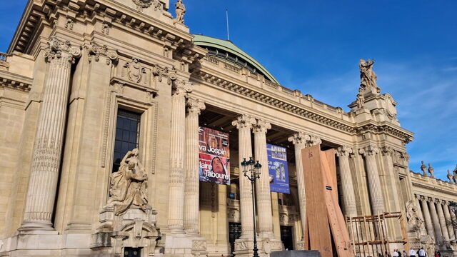 Grand Palais in Paris bei Tag